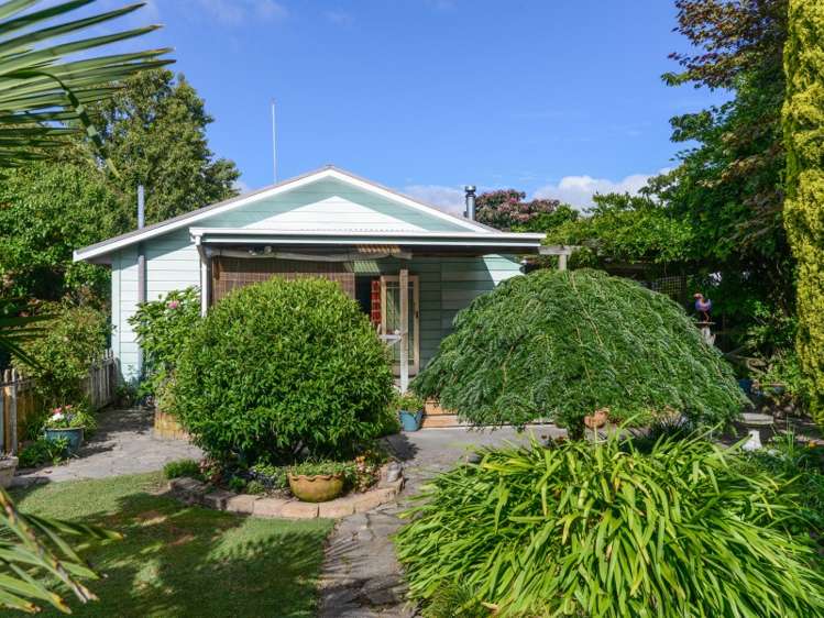 816 Lawrence Street Akina_8