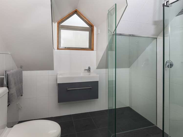 2a Tisbury Lane Cracroft_13