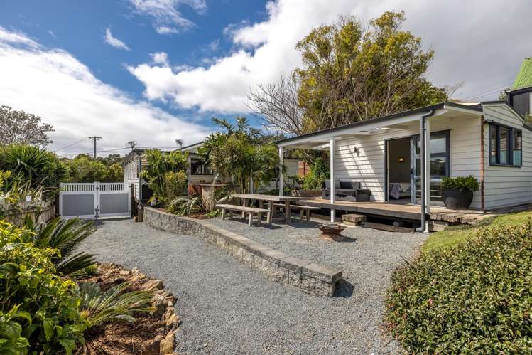 34 Alison Road Surfdale_17