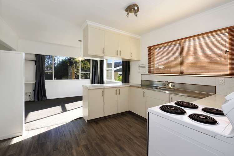 16 Kipling Crescent Stoke_7