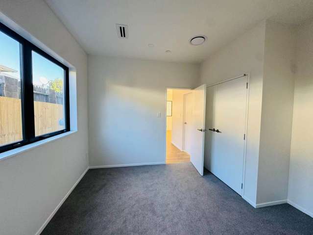 2/14 Richardson Road Mt Albert_3