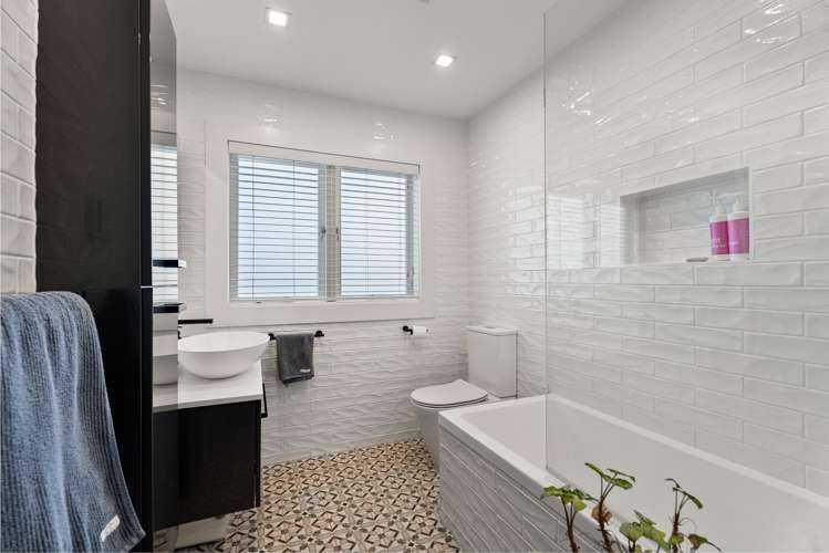 14 Richard Street Westmere_13