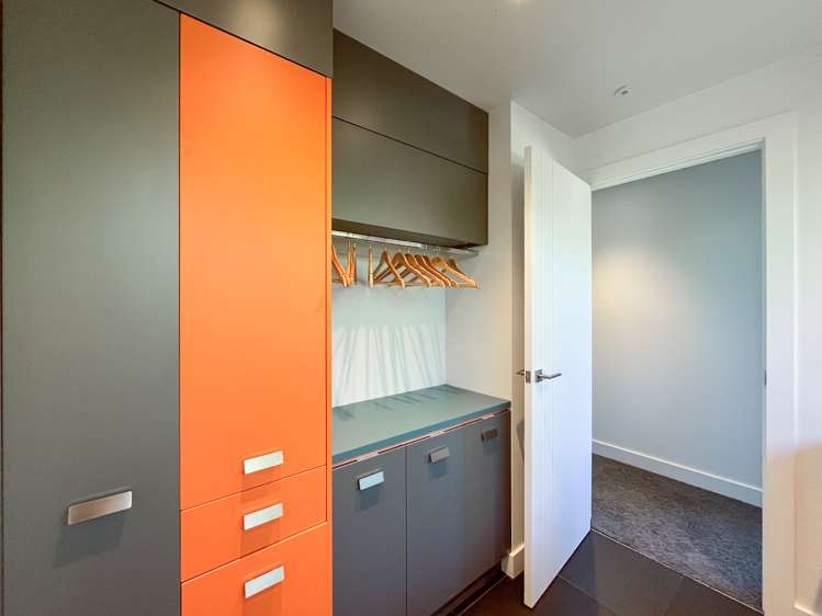 23-25 Black Road Otatara_29