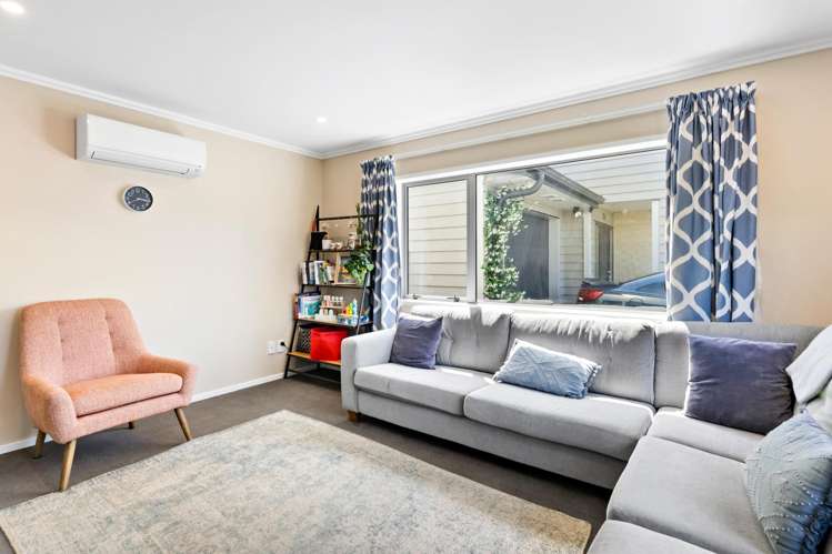 1 Chalfont Road Silverstream_13