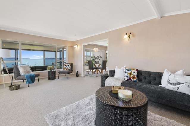 6 Deerness Crescent Algies Bay_4