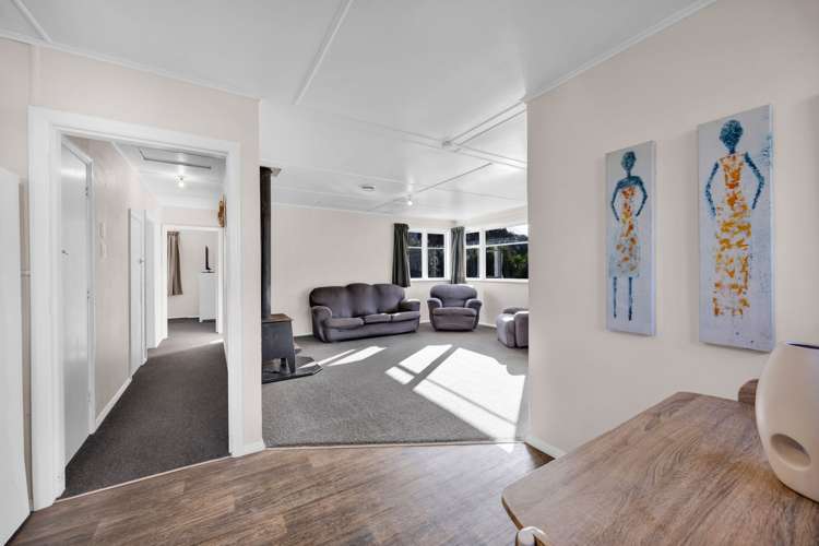 16 Riemenschneider Street Manaia_8