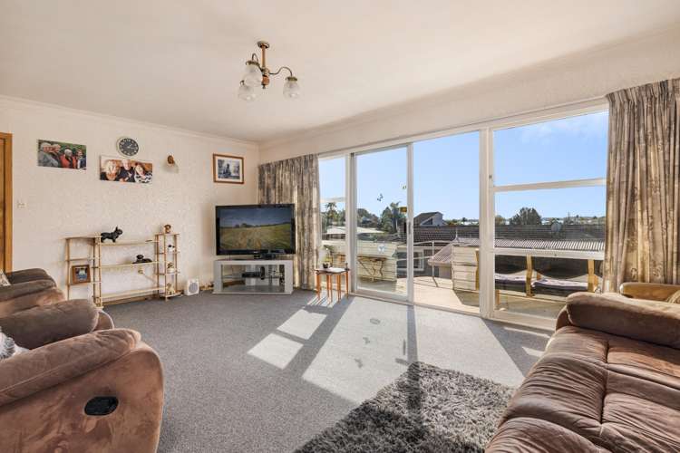 20 Mahoe Street Matua_1