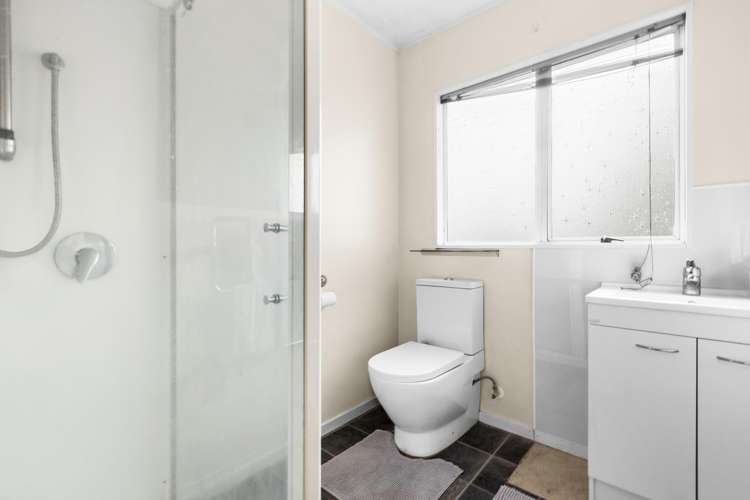 2/110 Davis Street_5