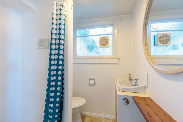 61 and 63 Stansell Avenue Tahunanui_35
