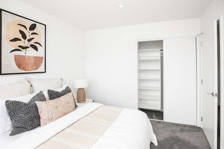 2/25 Hargest Crescent Sydenham_11