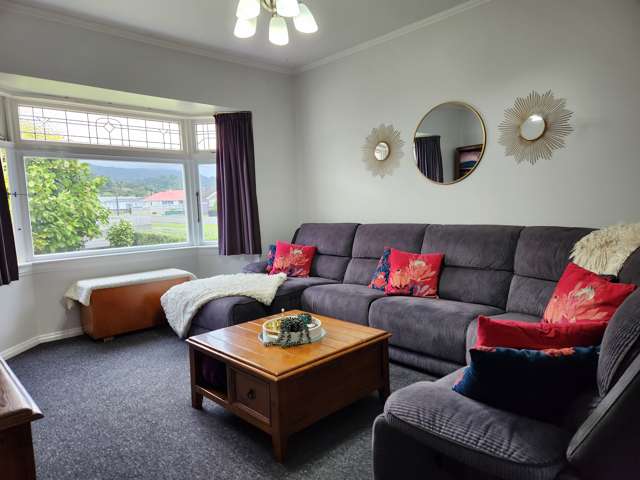 6 Elizabeth Street Greymouth_1