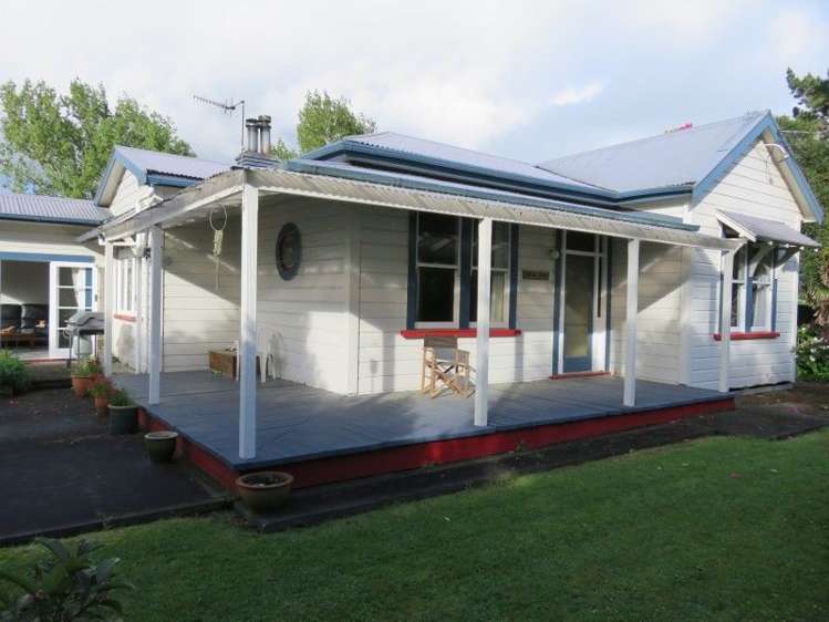 39 Brandon Hall Road Bulls_7