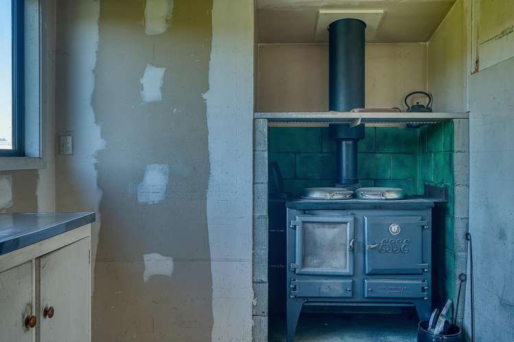 11 Butlers Road Ruatapu_6