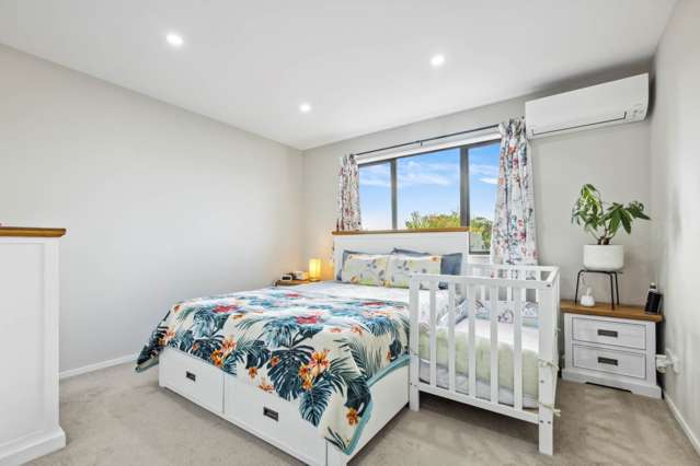 7/30 West Coast Road Glen Eden_2