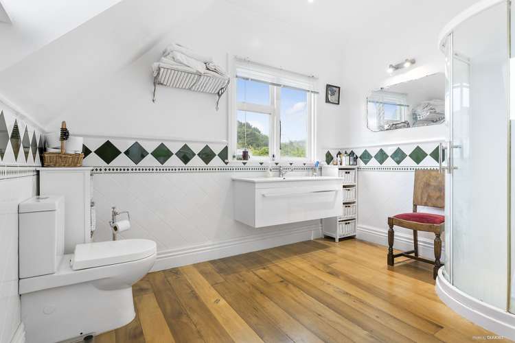 107 Helston Road Paparangi_12