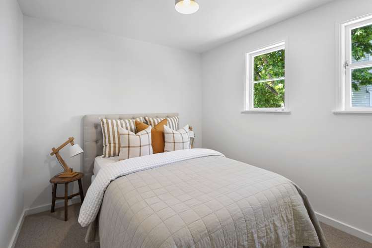 36 Eveleyn Couzins Avenue Richmond_12