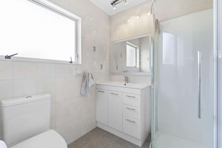 11 Vista Motu Red Beach_15