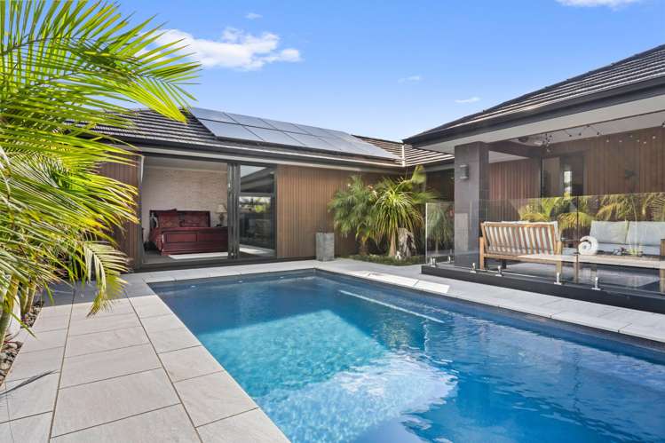 71 Stace Hopper Drive One Tree Point_3