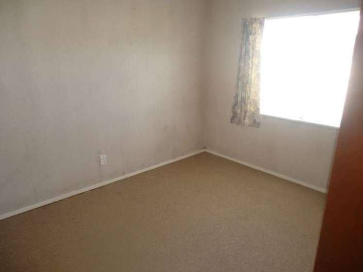 3 Myrtle Grove Putaruru_11