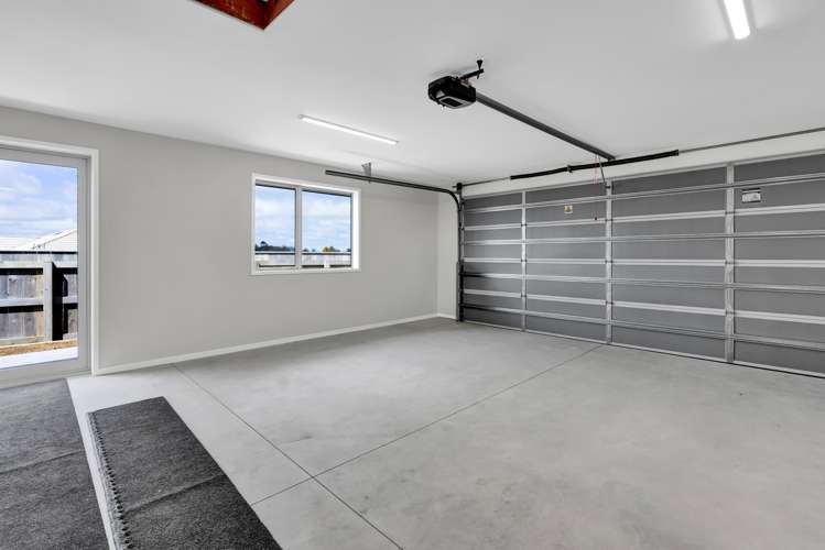 9 Midsummer Avenue Stratford_19