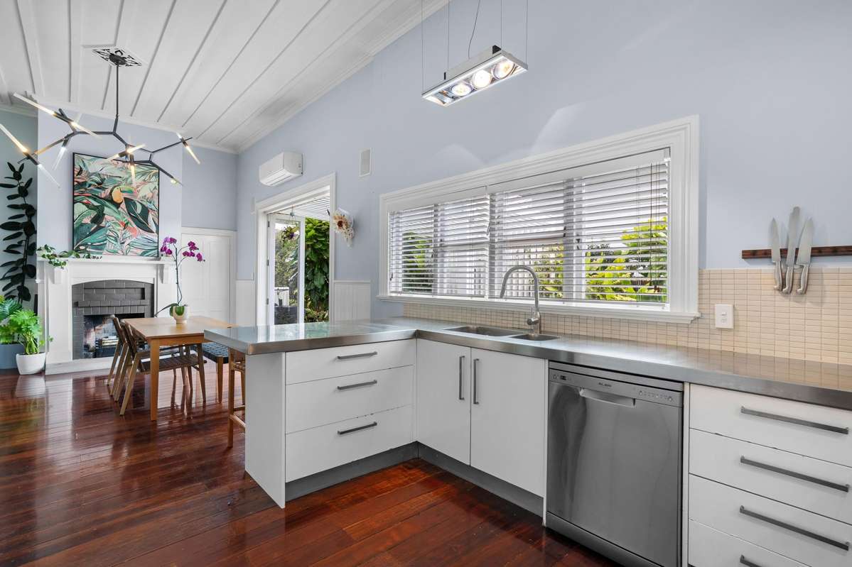 76 Aroha Avenue_2