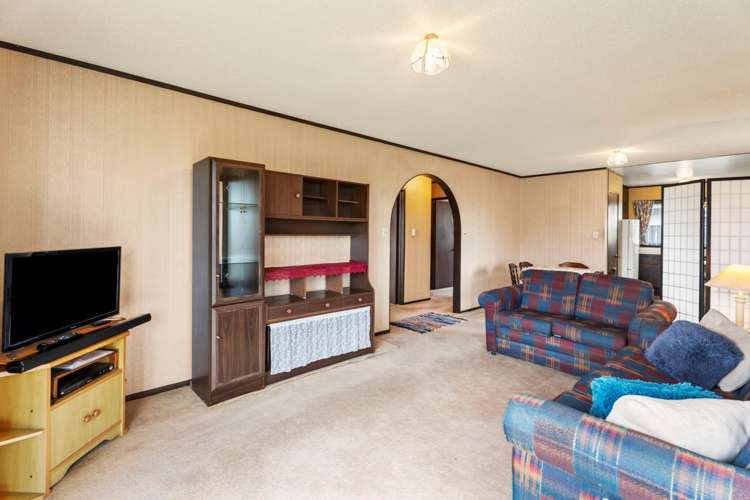 2/1 Lorelei Place Opaheke_7