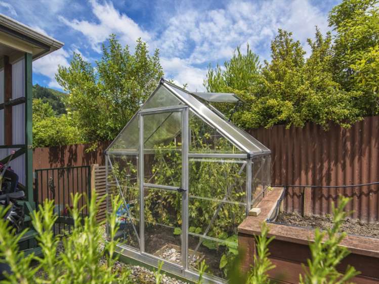 104a Hampden Street Picton_17