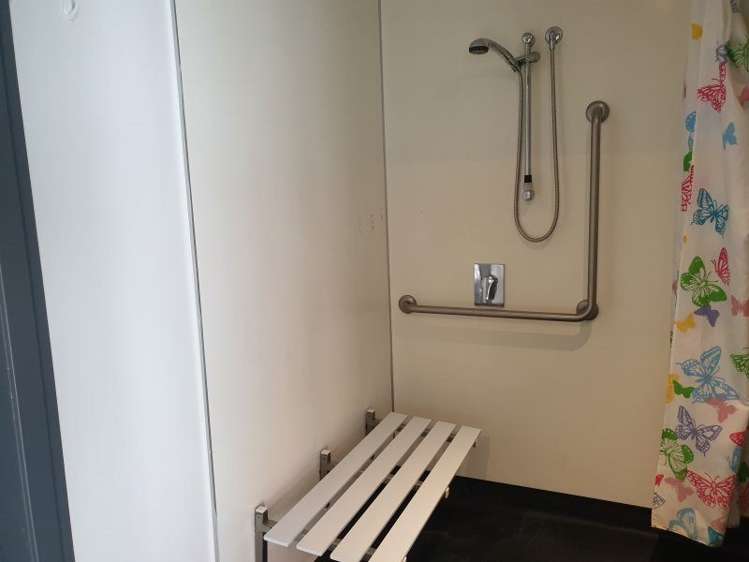 701/133 Beach Road Auckland Central_9