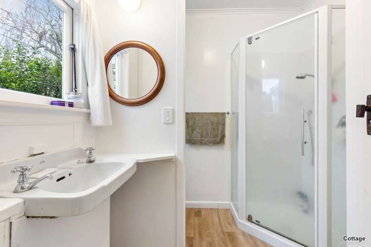 183 Beach Road Castor Bay_22