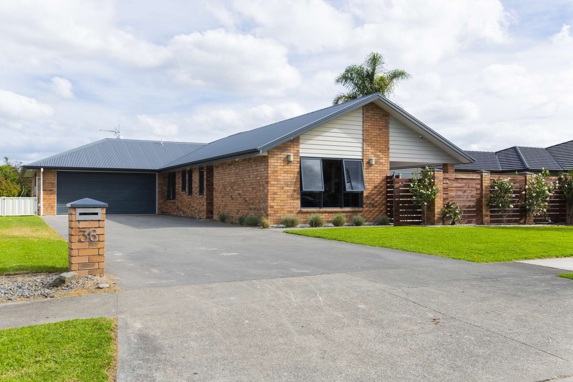 36 Sterling Park Lytton West Gisborne District Houses for Rent