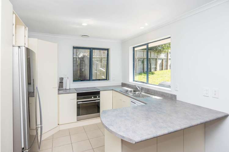 3 Lloyd Drive Nawton_3