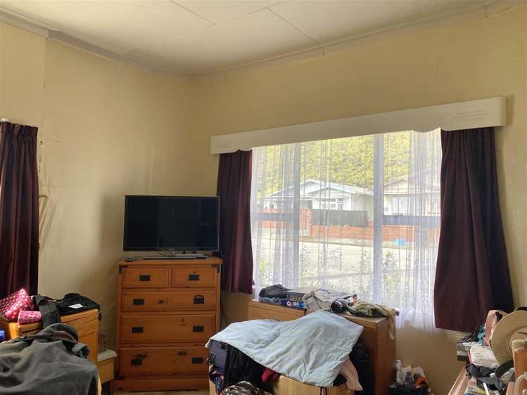 102 Alexander Street Greymouth_18