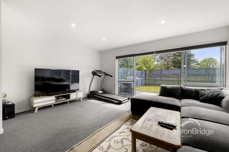 18 Menin Gate Crescent_5