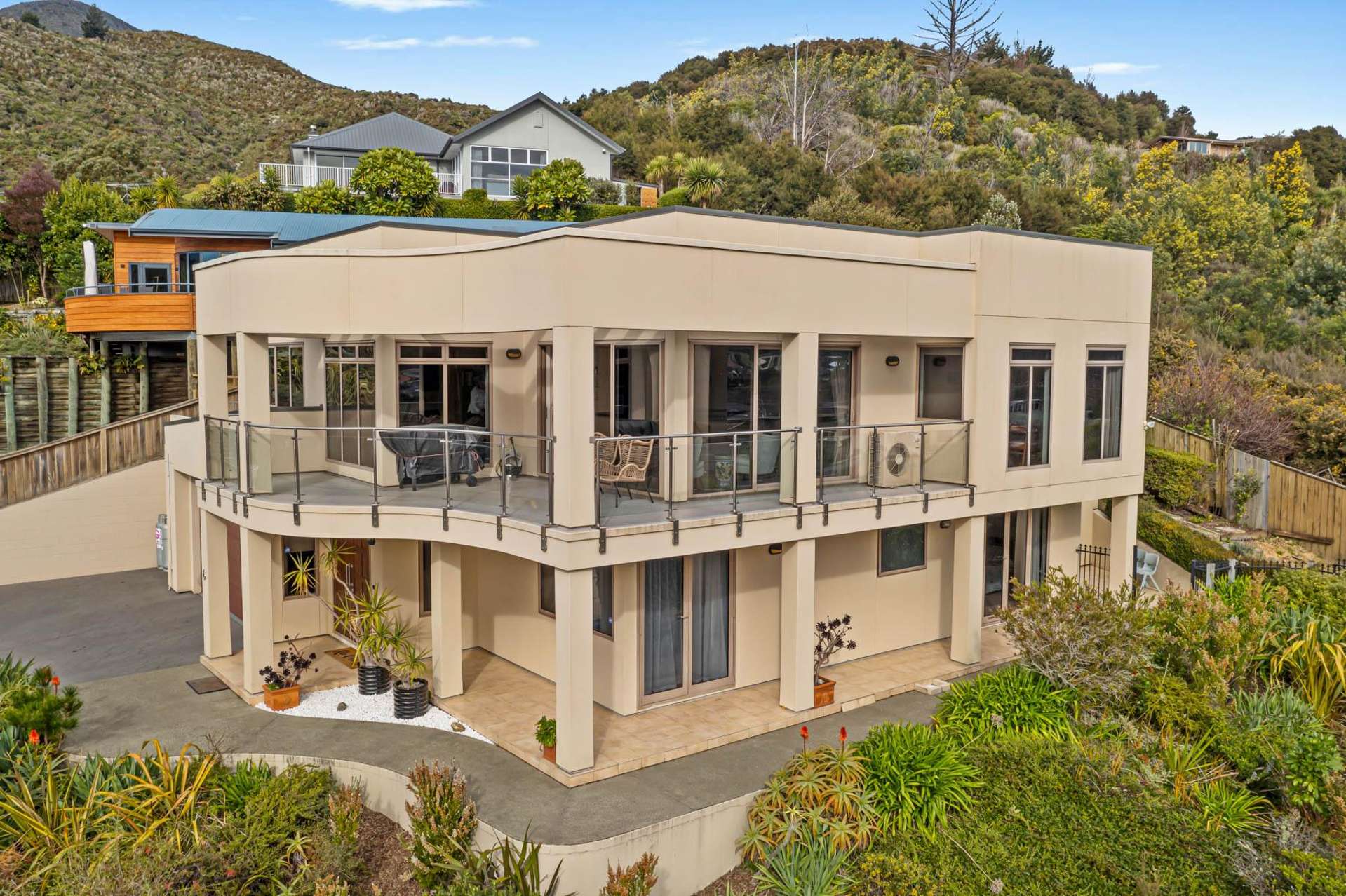 6 Moana Heights Waikawa_0
