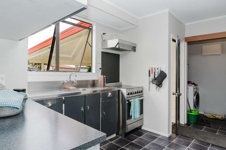 97 Waipa Esplanade Ngaruawahia_12