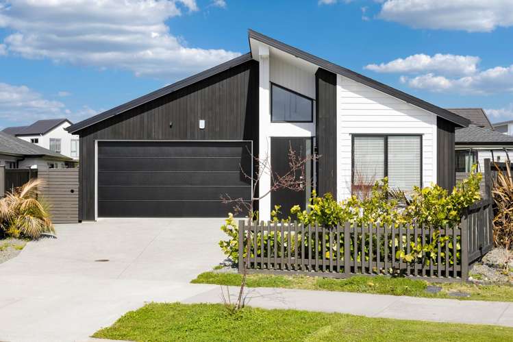 39 Matahae Crescent Milldale_32