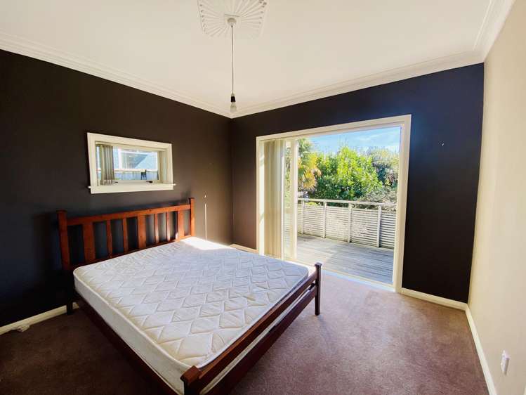 209 Powderham Street New Plymouth Central_12