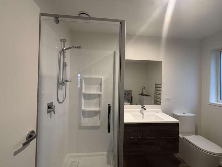 1b Towai Street Inglewood_6