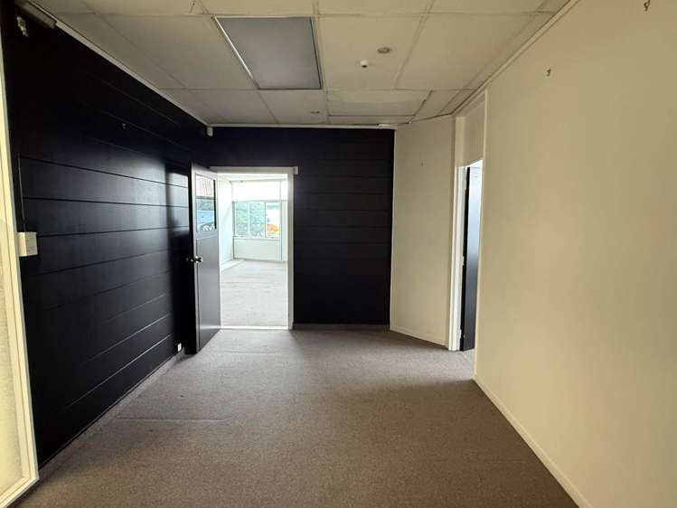 3063 Great North Road New Lynn_8