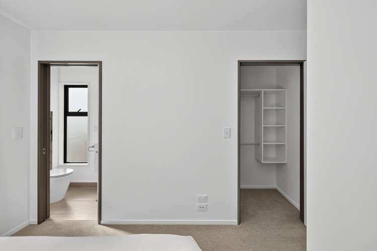 11/15 Bunyan Street Waltham_13