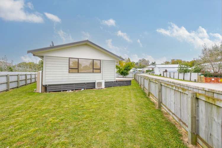 3A Collins Street Waipawa_11