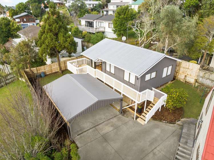 4a Helicon Place Totara Vale_15