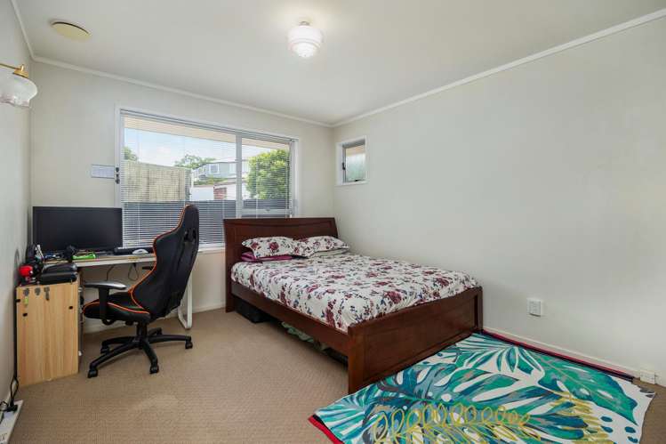 2/110 Richardson Road Mount Albert_9