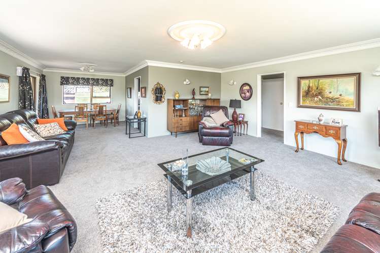 16 Kakaho Drive Tawhero_2