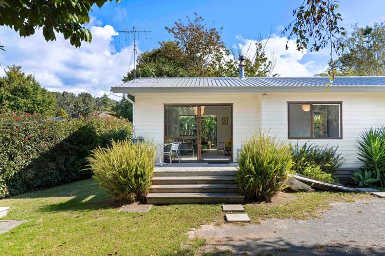 112 McKellar Place Whangamata_15