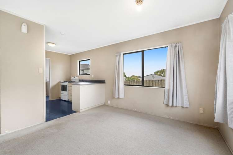 2/78 Mountain Road Mangere Bridge_6