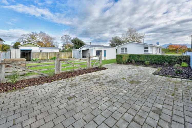 53 Huron Street Gore Surrounds_14