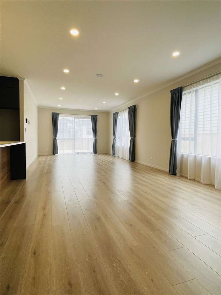 28 Lime Hill Rise Flat Bush_4