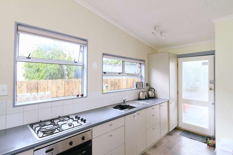 38 Nelson Street Petone_12