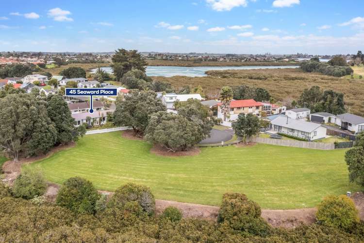 45 Seaward Place Wattle Downs_17